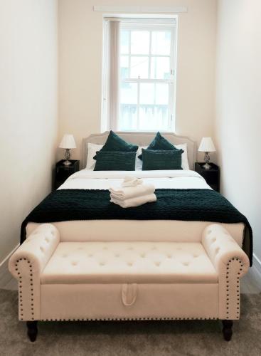 Charming Central 2BR