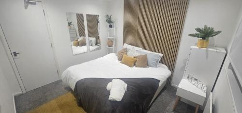 7 mins to City Centre, Entire Cosy Home in The Meadows, Nottingham