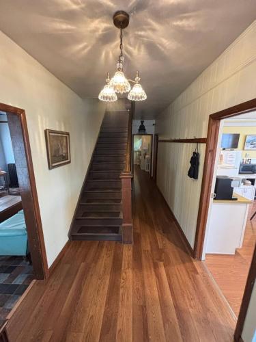Entrance, Old Clark Inn in Marlinton