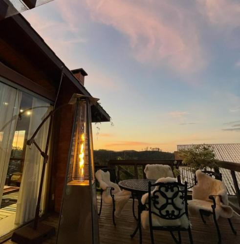 Bela Vista Chalet - inside China Park Eco Resort in Marechal Floriano