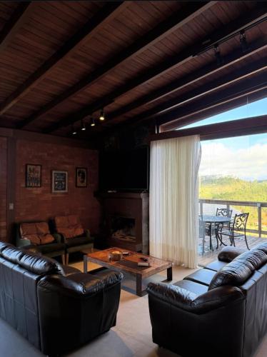 Bela Vista Chalet - inside China Park Eco Resort in Marechal Floriano
