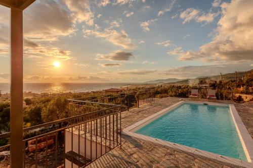 Thalassori Villas in Riglia