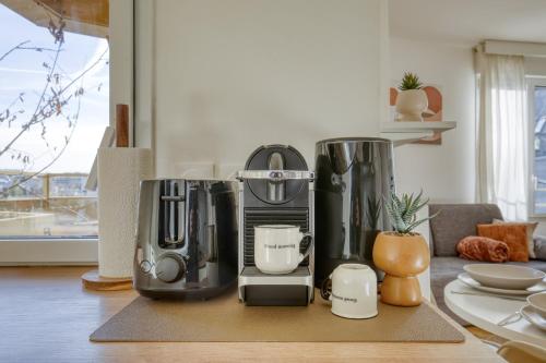 Facilities, Escale boheme chic - 7 min to Paris Gare de Lyon - Secure Private parking in Alfortville