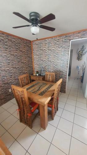 Casa Vacacional en Morelos Alberca y Tranquilida – khách sạn tại Benito Juarez