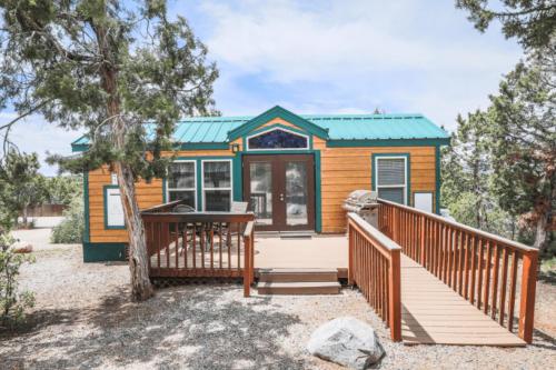 Durango RV Resort in 埃斯卡米諾德爾里歐