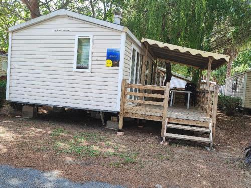 Mobil home avec clim - 6 pers. - API-1-52-2208