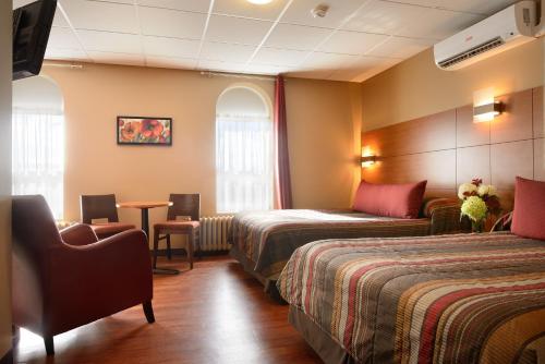 Queen Room with Two Queen Beds