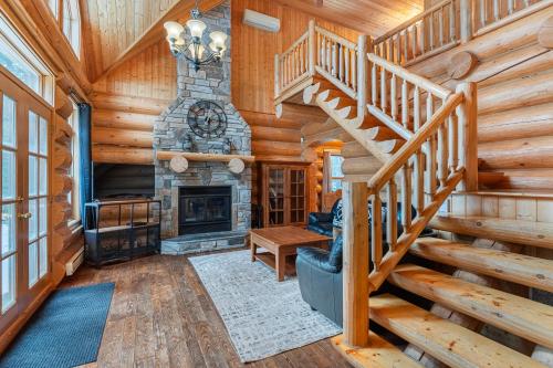 Fiddler Lake Resort - Bear 22 in Mille-Isles (QC)