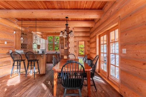 Fiddler Lake Resort - Bear 25 in Mille-Isles (QC)
