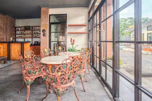Lobby, Hotel O near Juanda Airport formerly Azzahra Guest House Family in Waru