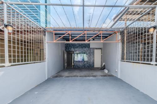 5-BR with 6mins walk to MRT Rama 9