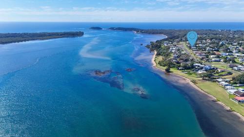 La Vista - Water Views & Mountain Vistas in Orient Point