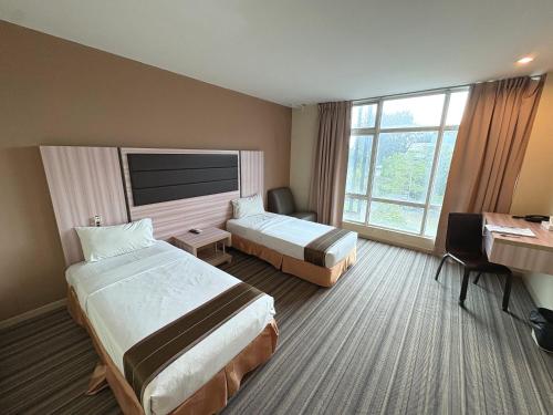 room detail thumbnail 1