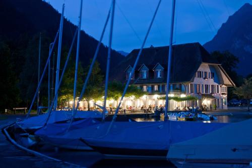 Exterior view, Neuhaus Golf- & Strandhotel in Unterseen