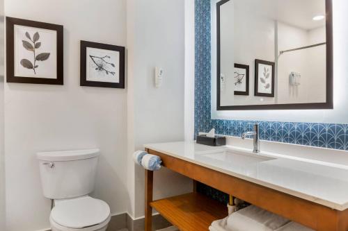Country Inn & Suites by Radisson, Georgetown, KY in Georgetown, USA