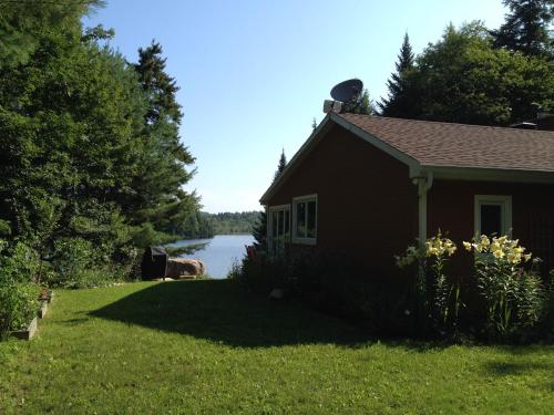 Lakeside Cottage