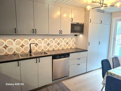 Stay Together in One Spacious 3 Storey Home Private Comfortable Ideal for Groups in Kristiansand