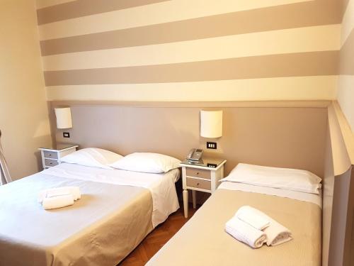 Park Hotel - image 6