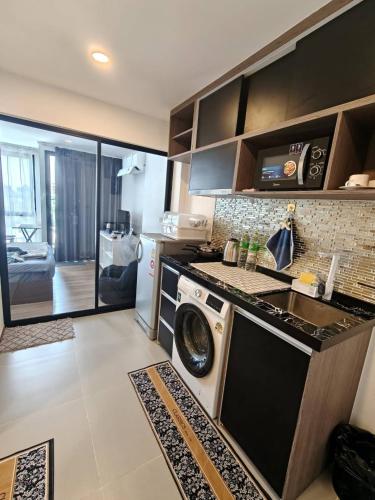 Cybiq Ratchada 32 by Pikul Bangkok 