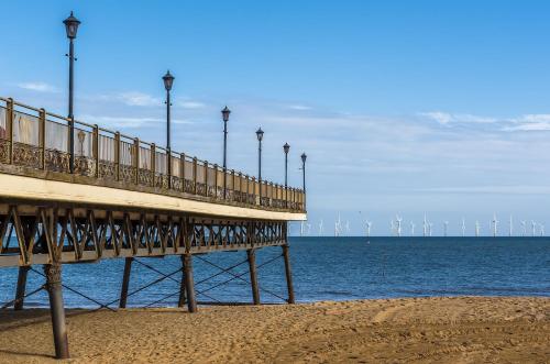 Driftwood Hotel Skegness by GNDJ