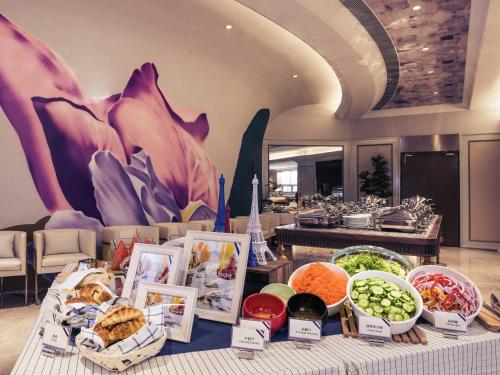 식음료(F&B), 머큐어 항저우 웨스트 레이크 (Mercure Hangzhou West Lake) in 우린 스퀘어 지구