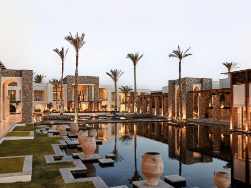 Amirandes, A Resort to Live, Gouves