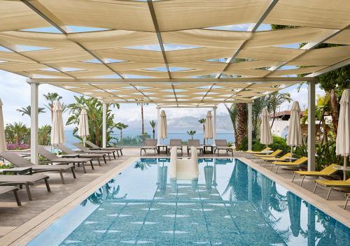 Akra V Hotel Antalya - Tap to explore photos