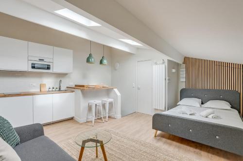 Bright Studio at Nation Paris 12th in Saint Mande