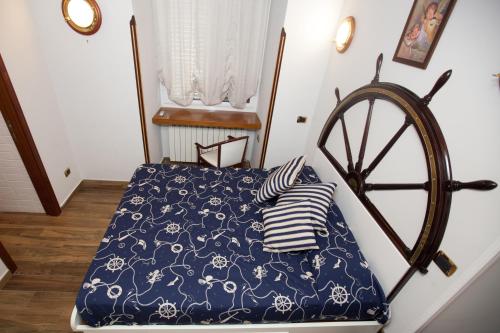 Double Room image 8