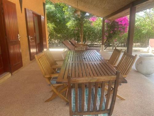 Terraza/balcón, Superbe villa avec piscine privée à 500m de la plage à Nianing (Superbe villa avec piscine privee a 500m de la plage a Nianing) in Nianing