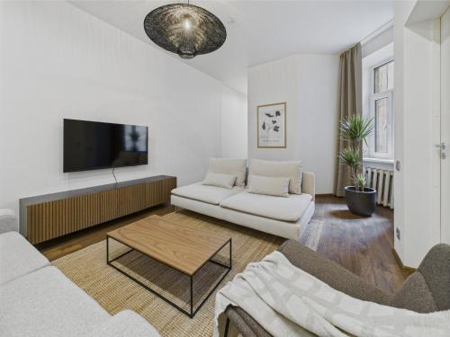 2BR Old Town Apartment near St Peter's Church, Riga