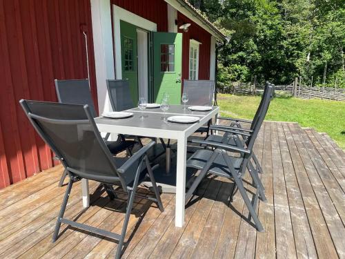 Létesítmények, Nedanby | Cottage | Idyllic location | Porch | Grill in Edsbro