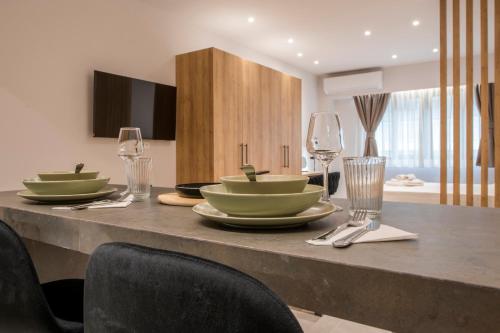 Athens Urban Diamond Apartment - image 9