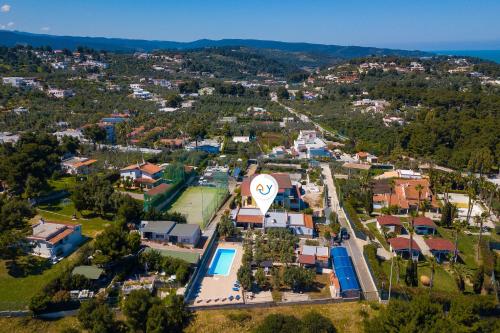 Stella Marina with Pool 100 m from beach in Vieste