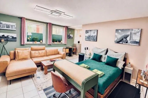 Studio-Apartment mit eigenem Eingang und Terrasse in Kiel-Holtenau in Kiel, Deutschland