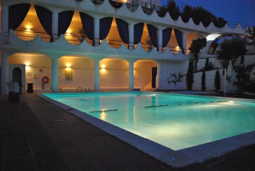 Swimming pool, Hotel Falcone in Vieste