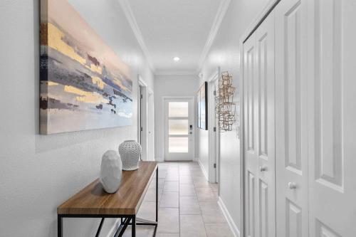 Gorgeous 5bed TH close to Disney Water Park - image 13