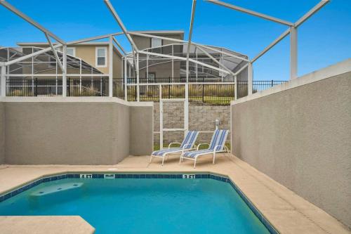 Gorgeous 5bed TH close to Disney Water Park - image 3