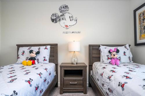 Disney Getaway Private Pool Themed Bedrooms. Book Now SLR410 – khách sạn tại Hunters Creek