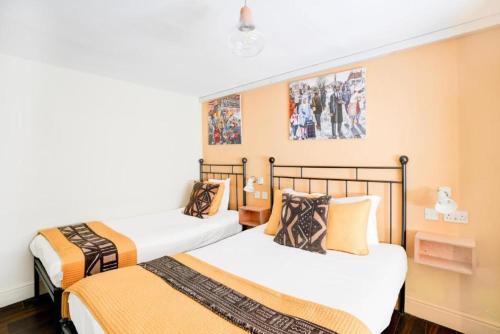 Dancenter Southwark Near London Bridge – London