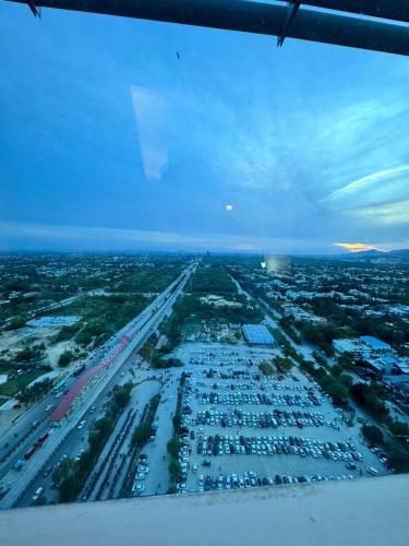 Prime Luxury Stay in Centaurus Mall Blue Area Islamabad - image 10