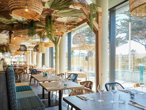 Restaurant, ibis Styles Montpellier Aeroport Parc Des Expos in Mauguio