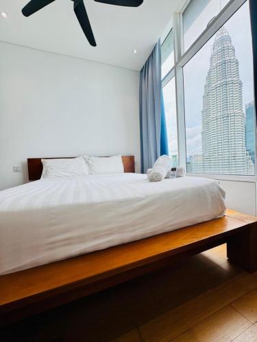 Sky Suites KLCC By Luxury Stay - image 3