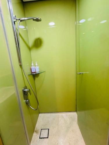 Sky Suites KLCC By Luxury Stay - image 2