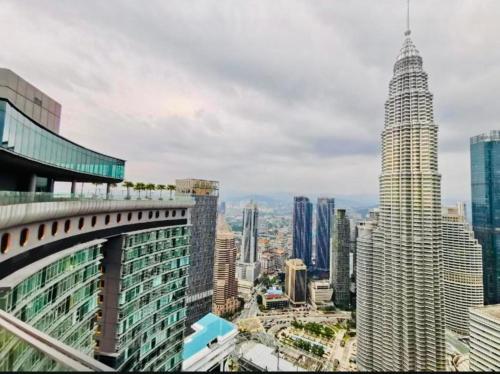Sky Suites KLCC By Luxury Stay - image 14