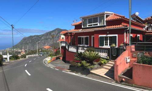 Sea & Mountain View Lombo de Cima House BBQ & Wifi, Santana (fotografie 8)