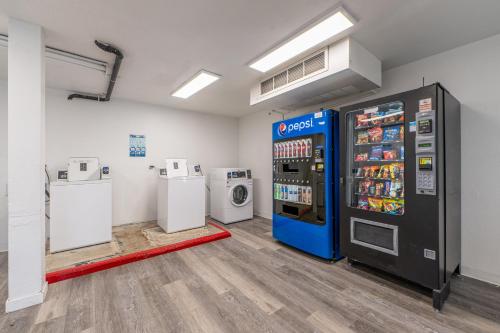 Motel 6-Centralia WA - image 35