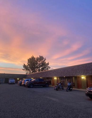 North Winds Lodge LLC - image 2