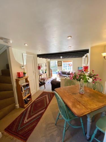Lovely, cosy cottage in the heart of Osmotherley in Osmotherley