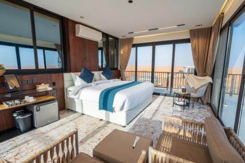 Oman desert private camp in A'Sharqiyah Sands (Wahiba)